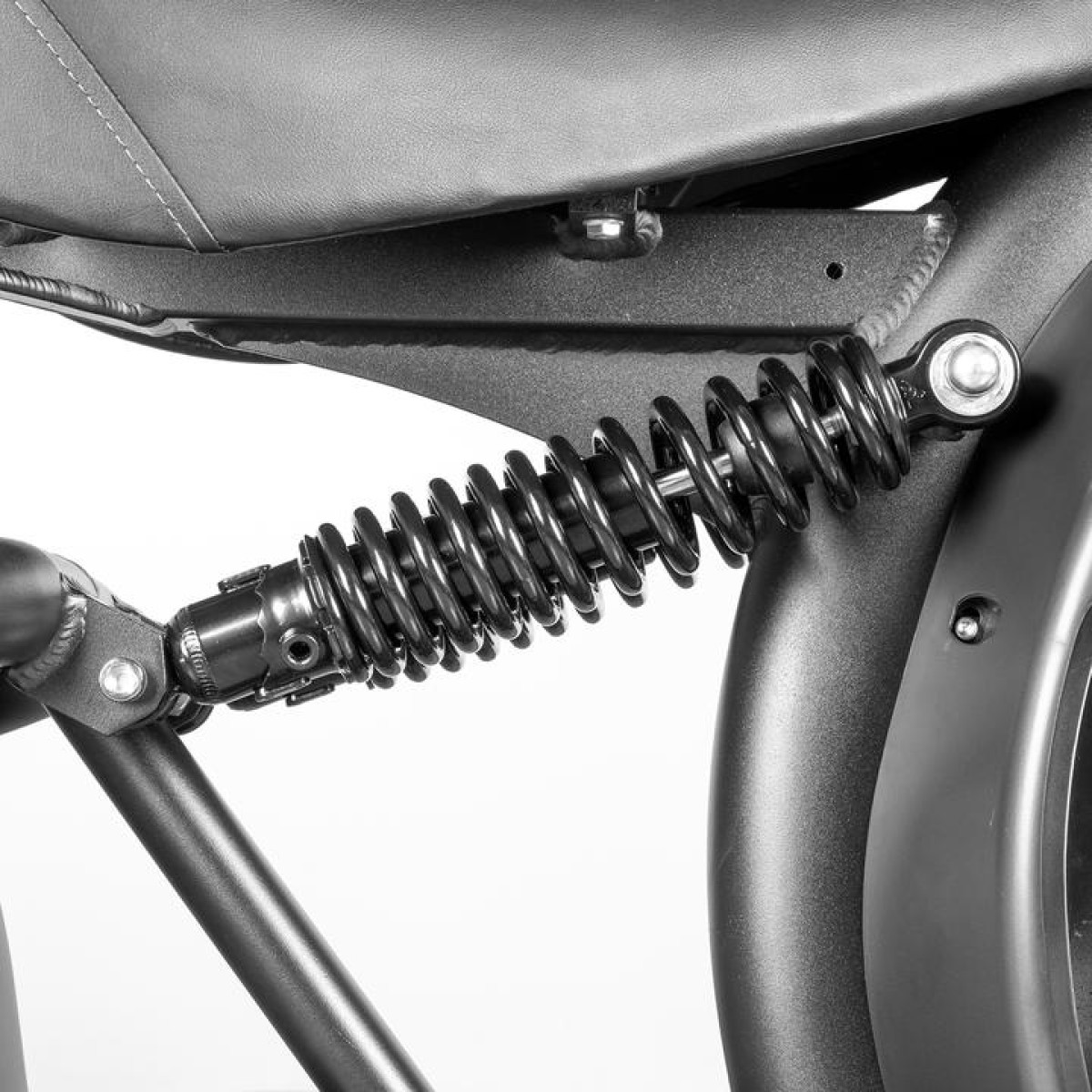 M8 REAR SUSPENSION 2-1200x1200.jpg